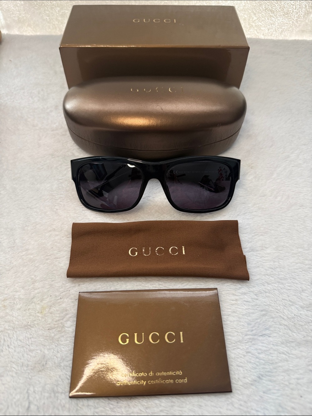 GUCCI GG1594S Unisex sunglasses with case